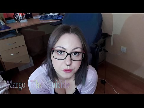❤️ Sexet pige med briller sutter Dildo dybt på kamera ❤ Fucking video at da.fullpornercom.ru