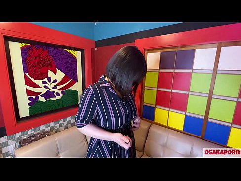 ❤️ Japansk cutie med store bryster onanerer med sexlegetøj og får en orgasme. Hun fortæller i et interview om sin kneppeoplevelse. Kæmpe bryster og behårede fisse stønner højt. Osakaporn ❤ Fucking video at da.fullpornercom.ru